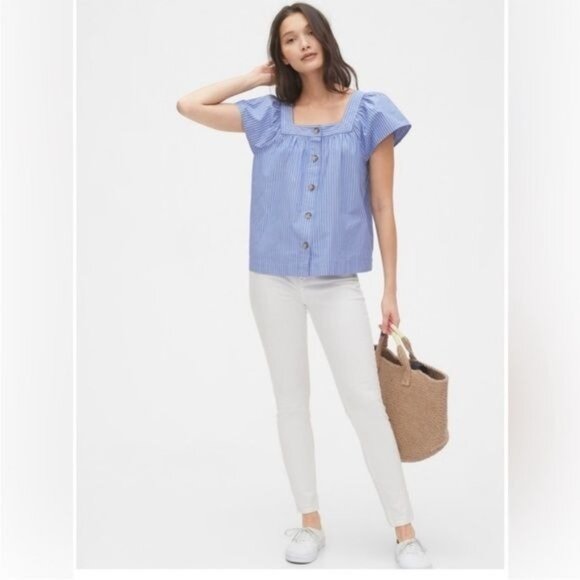 GAP Tops - Gap Blue & White Striped Button-Up Blouse Medium 100% Cotton Made In Indonesia